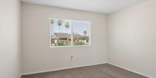 2423 E Maryland Drive Gallery 17