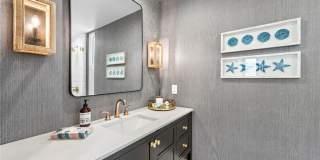201 Nyes Place Gallery 19