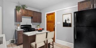 Maryland Upper near UWM Gallery 9