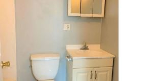 SCAD-Friendly 3BR Home – Walk to Bus Stop | Roommates Welcome! Gallery 13