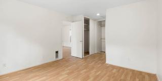 Riva Terra Apartments at Redwood Shores Gallery 4