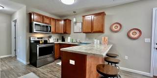 Brand New Home Walking distance to Spooky Nook Gallery 12