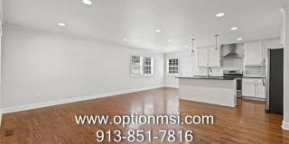 8926 Grand Avenue Gallery 7