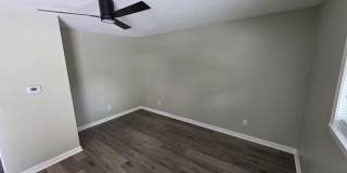 2718 Kenwood Road Gallery 1
