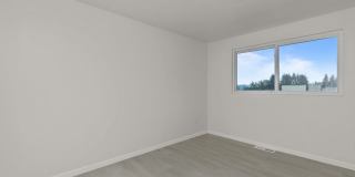 Cozy 4 bed house in Bothell Gallery 19