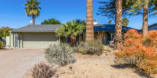 8538 E Mitchell Dr Gallery 1