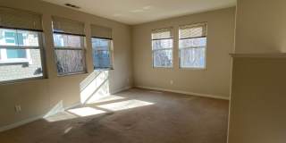 3 BD/3.5 BA Townhouse in downtown Livermore Station, No Pets Gallery 7