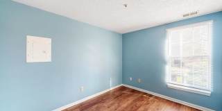 Room in 3 Bedroom Home at Arlyn Cir Gallery 15