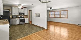 5518 Woolworth Avenue Gallery 11