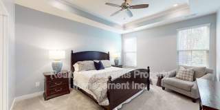 145 Lanyard Drive Gallery 82