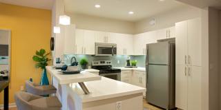 360 Luxury Apartments Gallery 20
