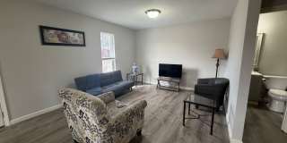 Stonegate Complex -- Fully Furnished and Utilities Included! Gallery 5