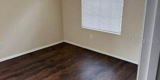 208 AFTON Square Gallery 4