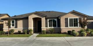 Newer home for rent in Visalia Gallery 1