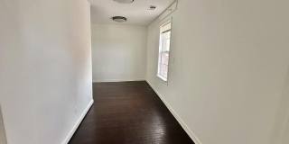2015 S LINCOLN Street S Gallery 17