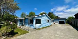 Fresh & Spacious 4 Bed / 2 Bath Home on Oversized Lot – McKinleyville - $2650 Gallery 1