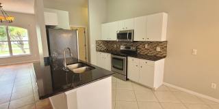 1685 Arash Cir Gallery 11