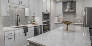 NOVEL River Oaks by Crescent Communities Gallery 19