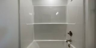 Rooming unit - ROOM for RENT with shared living spaces. WWU Students Welcome! Gallery 23