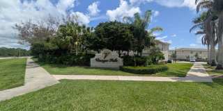 Spacious Townhome in Desirable Vizcaya Falls 3-bedroom, 2.5-bath townhome Gallery 32