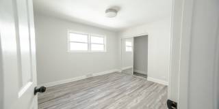 2242 N Lavergne Avenue Gallery 13
