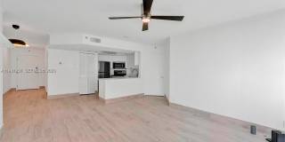 8911 Collins Ave Gallery 7
