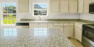 Fresh, Modern & Move-In Ready 3-Bedroom Duplex in Lawton! Gallery 3