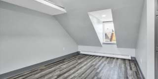 553 WUNDER Street Gallery 16