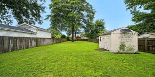 LARGE 4 BEDROOM HOME NEAR MILITARY BASE AND BAY Gallery 38