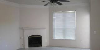 1571 SPRING GATE Drive Gallery 12