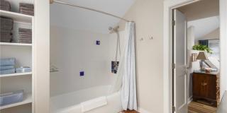 141 Coggeshall Avenue Gallery 34