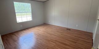 3 BEDROOM, 1312 SF Gallery 21
