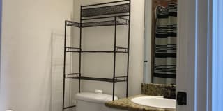 Jackson Square - 2 Bedroom, 2 Bathroom Condo Gallery 13