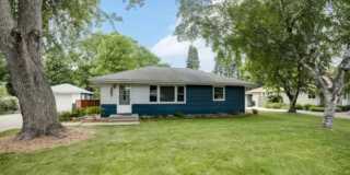 Beautiful 4BR 2BA Rambler in Roseville Gallery 36