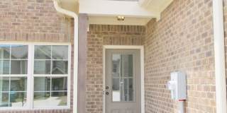 Beautiful Town Home with Garage in Chelsea... Available to View Now!!! Gallery 3