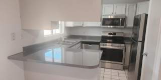 1208 E Wickieup Lane Gallery 21