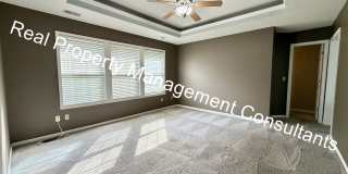 Spacious 4 Bed, 4 Bath Home with 3+ Car Garage and Amazing Amenities in Liberty schools! Gallery 22