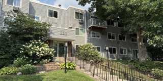 333 8th St SE Apt 205 333 8th St SE Apt 205 Gallery 1