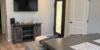 2042 Swanson Ave Unit A Gallery 2