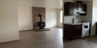 Quiet 4 bedroom two bath home in Aloha Quiet 4 bedroom two bath home in Aloha Gallery 10