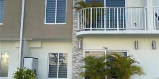 13960 SW 258th Ter Gallery 1