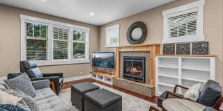Grand Northwest Crossing Home. Fully furnished monthly rental. Walk to Compass Park. All Utilities, WIFI, and Landscaping Included in Rent. Gallery 3