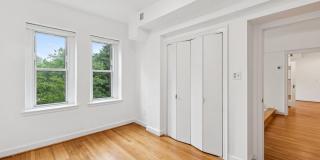 4707 CONNECTICUT AVE NW ##211 AND #213 Gallery 31