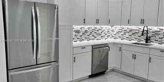 987 NE 145 Gallery 27