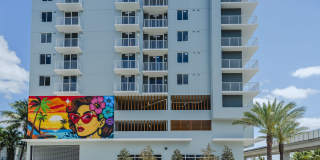 1025 Metro Gallery 2