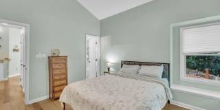 Room in 2 Bedroom Home at Tall Rock Ct Gallery 36