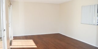 Madison Court Gallery 15