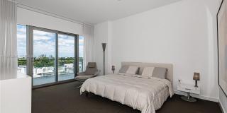 6101 Aqua Ave Gallery 21