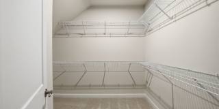 Modern 2BR/2.5BA Townhome in Ashburn Gallery 23