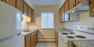 4811 Cadieux Rd Gallery 1